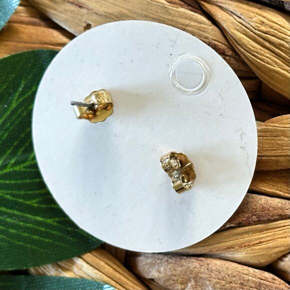 BOGO FREE BLACK CRYSTAL STUD EARRINGS (second hole?) - Picture 4 of 4